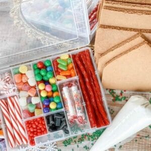 Gingerbread House Kit